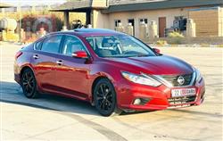 نيسان ألتيما